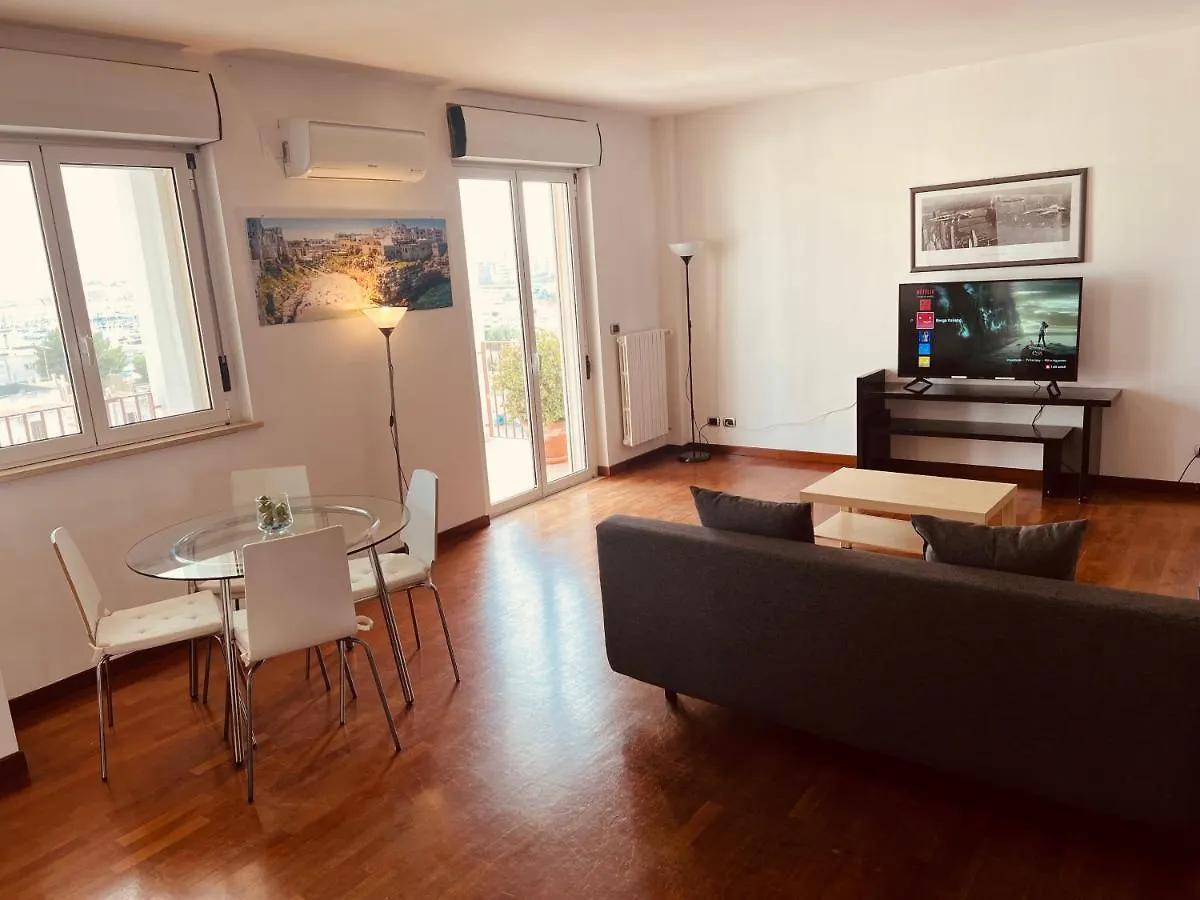 Faro Exclusive Suite Bari Itália